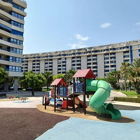 Daire Patacona 2br-apt With Sunny Terrace